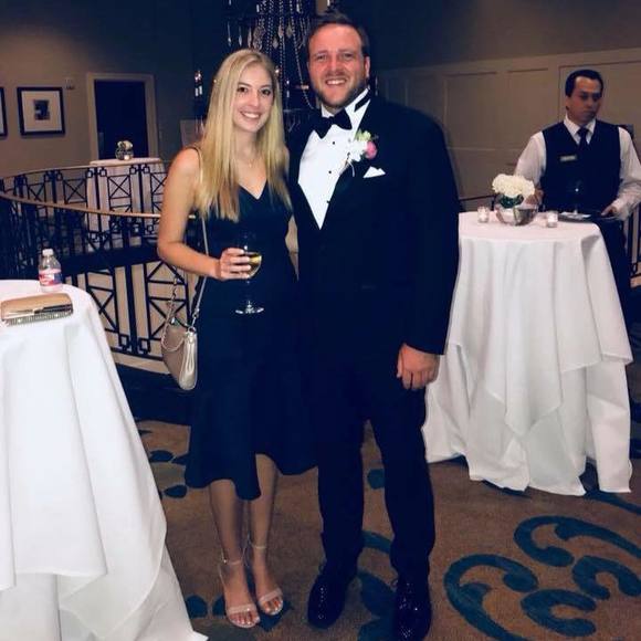 Meet your Posher, Taylor - Picture 1 of 1